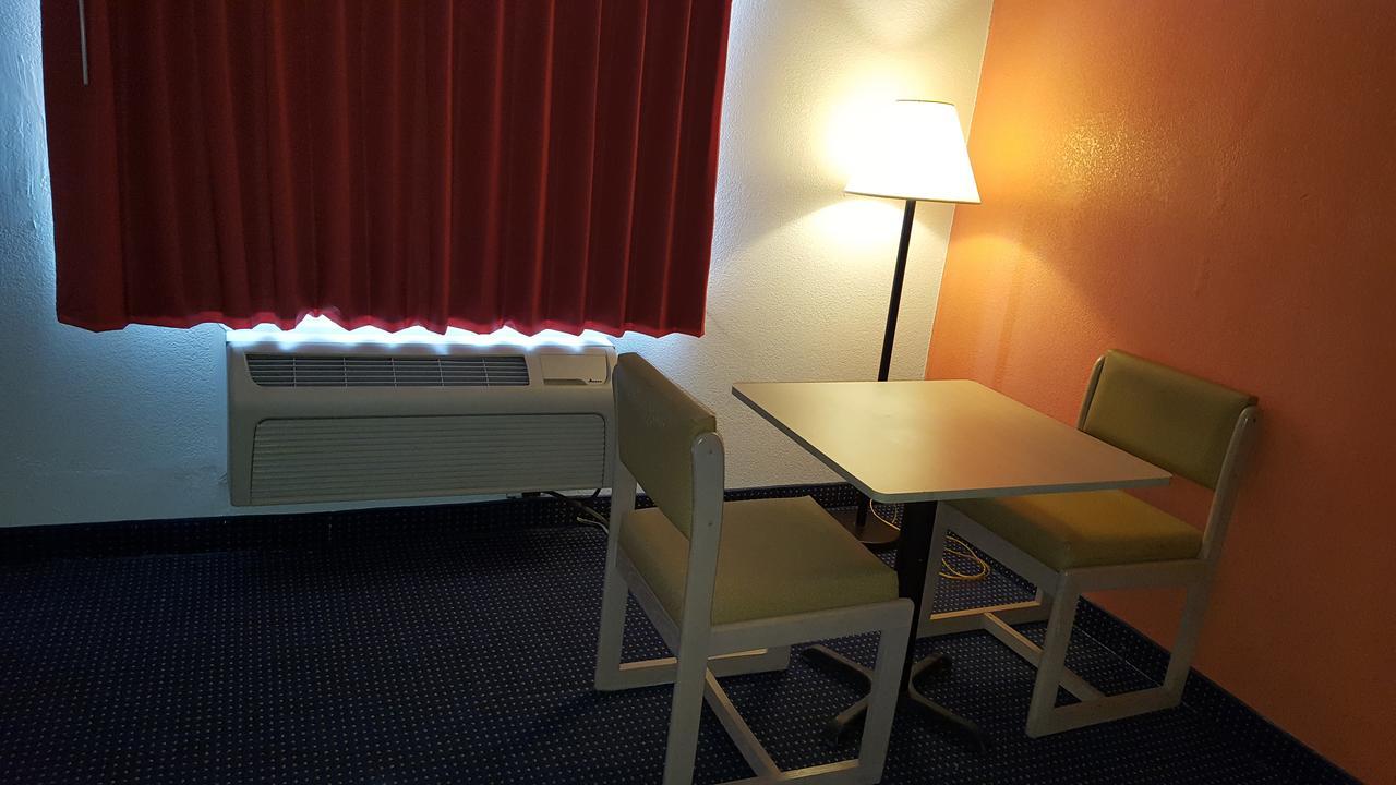 Red Carpet Inn Gibbstown Kültér fotó